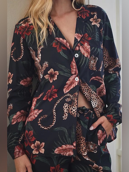 Desmond & Dempsey Other - Leopard & Floral Satin Pajama Top - Black with Rust Floral